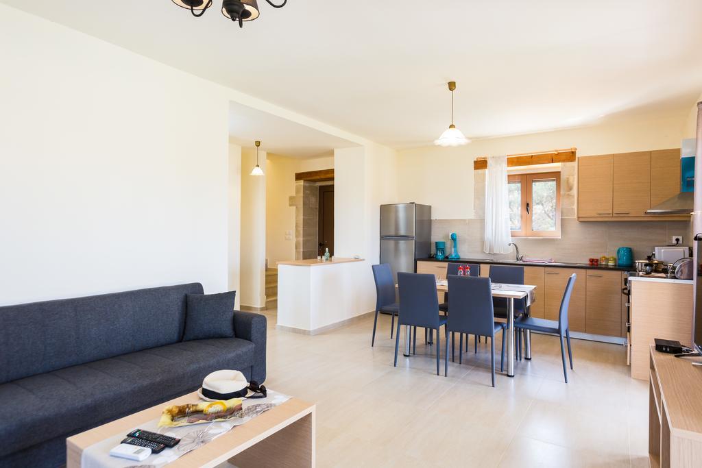 Dimokritos Villas, A Homestay Experience, By Thinkvilla Angeliana  Екстериор снимка